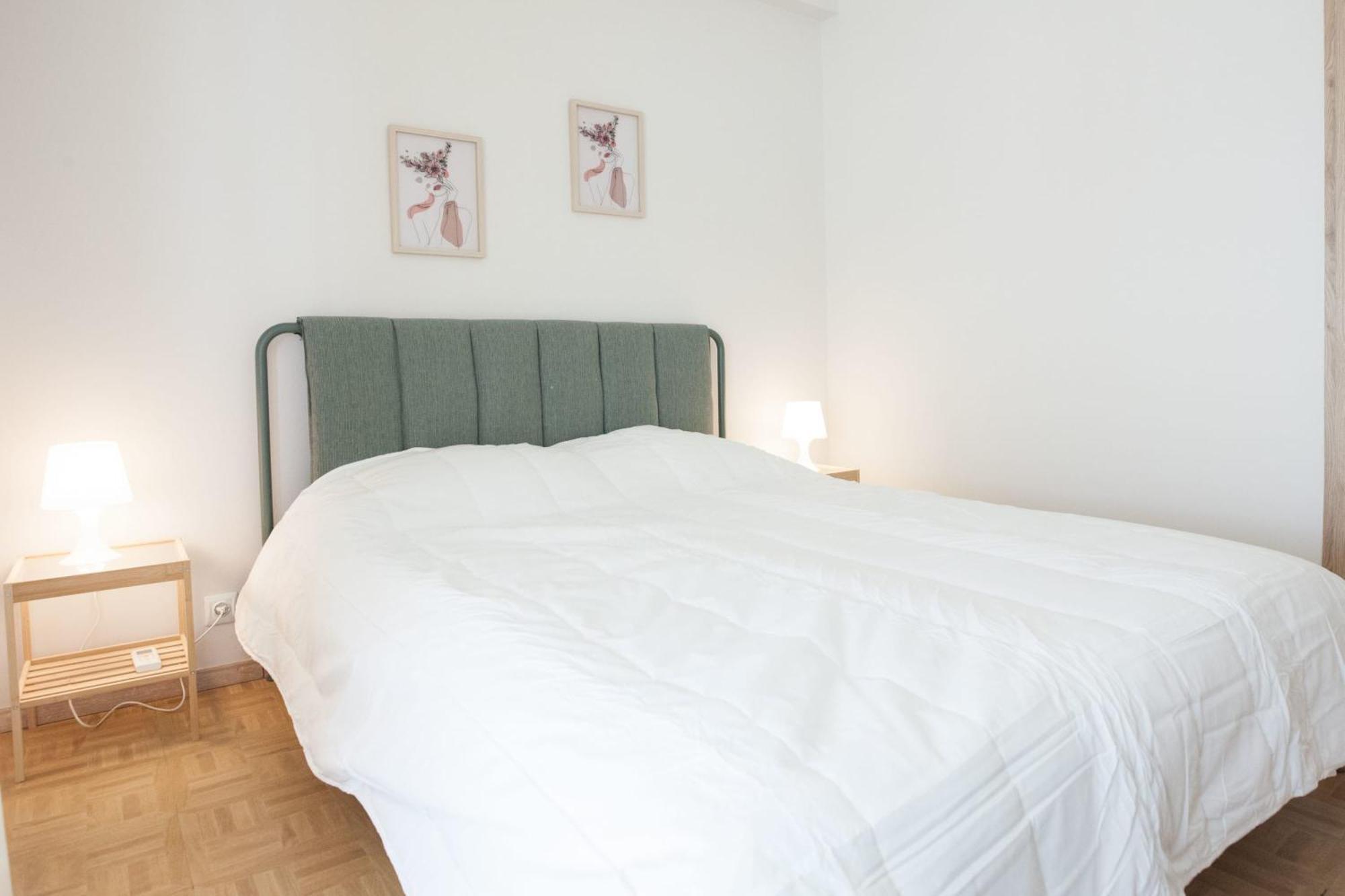 Modern 1 Bd Balcony Apt Near Metro In Kato Patisia Athén Kültér fotó