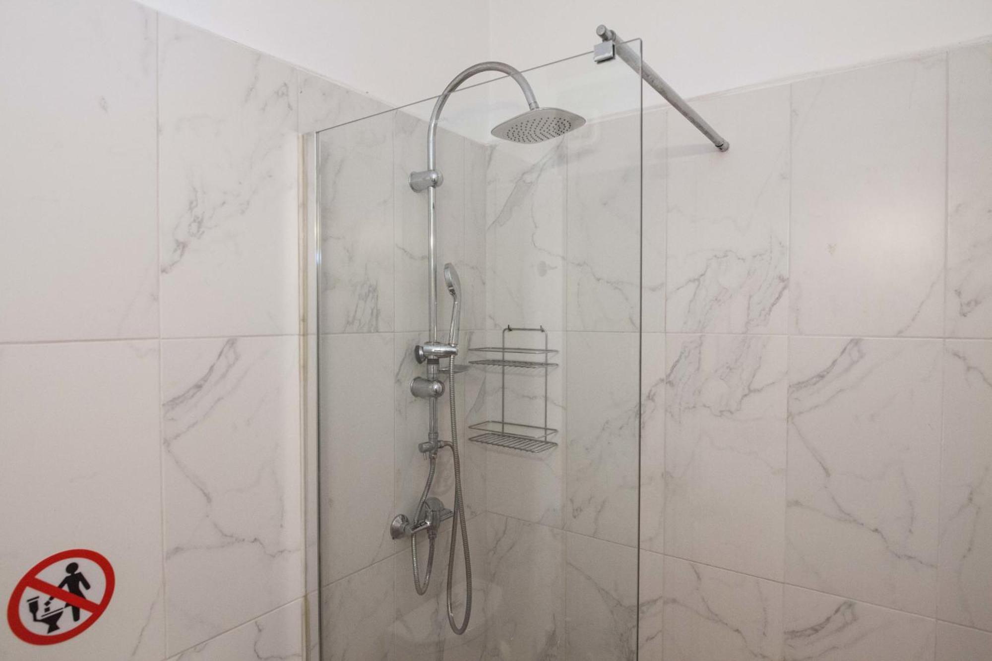 Modern 1 Bd Balcony Apt Near Metro In Kato Patisia Athén Kültér fotó